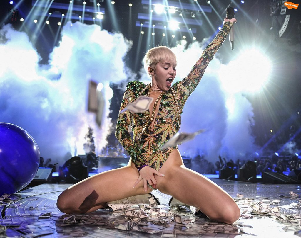 Miley Cyrus46.jpg