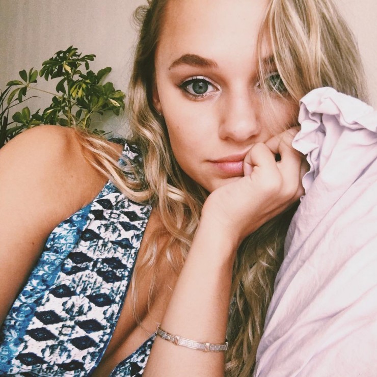 Madison_Iseman_023.jpg