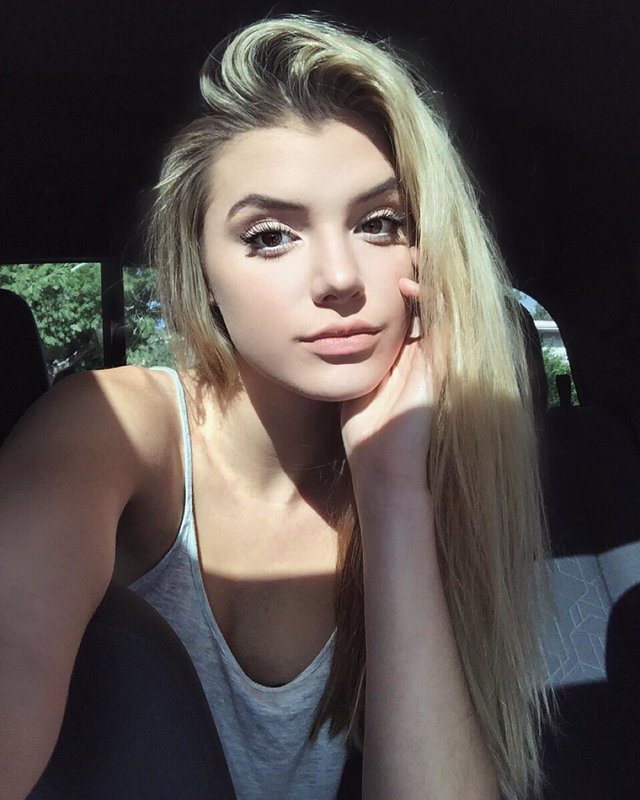 1080full-alissa-violet.jpg