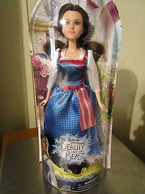 Disney-Beauty-and-the-Beast-Belle-Doll-Village.jpg