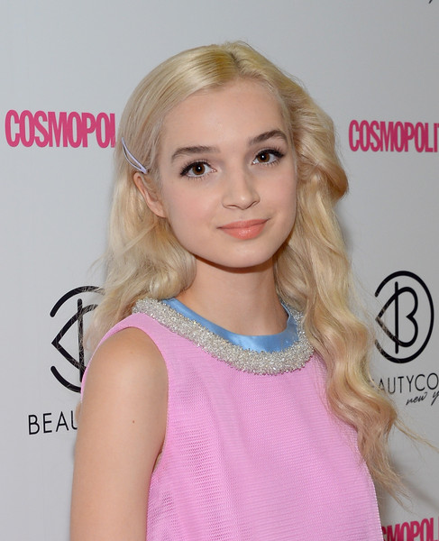 Poppy+2nd+Annual+BeautyCon+New+York+City+Festival+AEuYmgXzlWXl.jpg