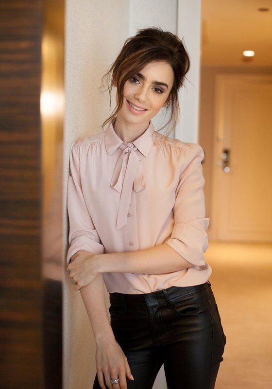 8715a9ddbfee7dbb7127f0aa09072ff5--lily-collins-outfit-lily-collins-style-outfits.jpg