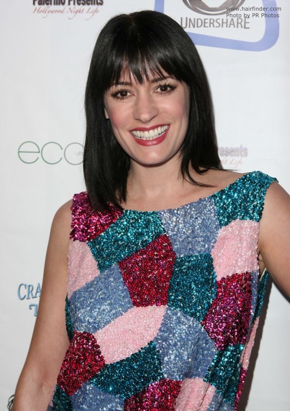 straight-hairstyle-paget-brewster.jpg