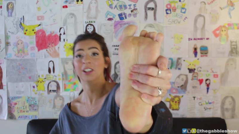 Gabbie-Hanna-Feet-2440917.jpg