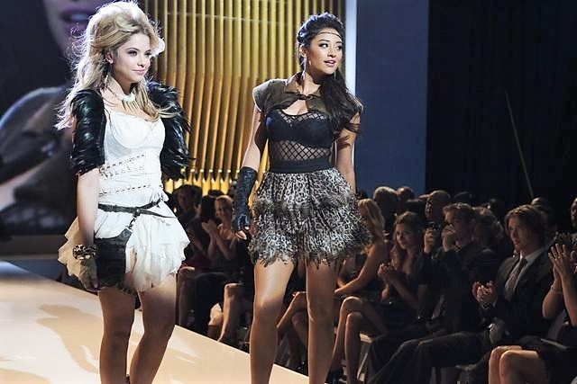 ashley benson & shay mitchell 7.jpg