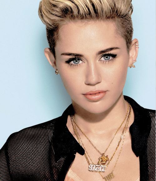 actress-blond-hair-blue-eyes-miley-cyrus-Favim.com-3103999.jpg