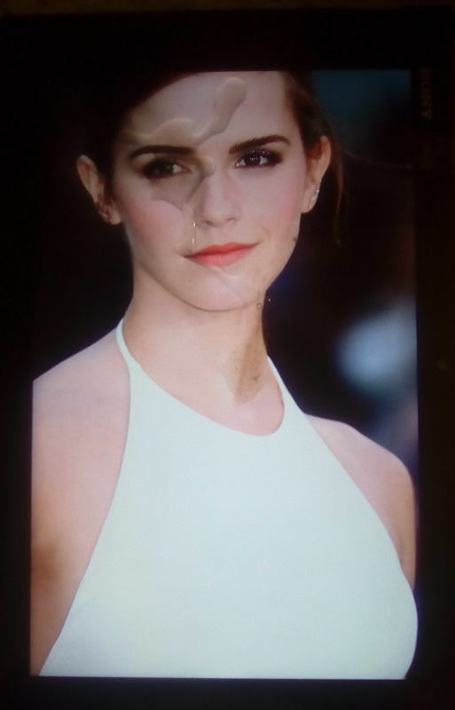 Emma Watson (2).jpg