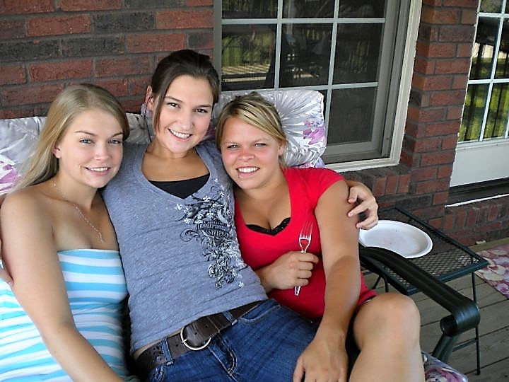 abby, emily & alicia 6.jpg