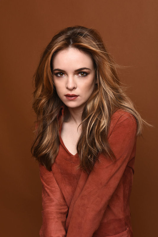 danielle-panabaker-status-magazine-1.jpg