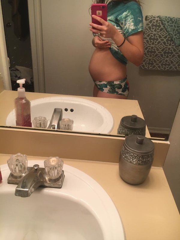 preggo (2).jpg