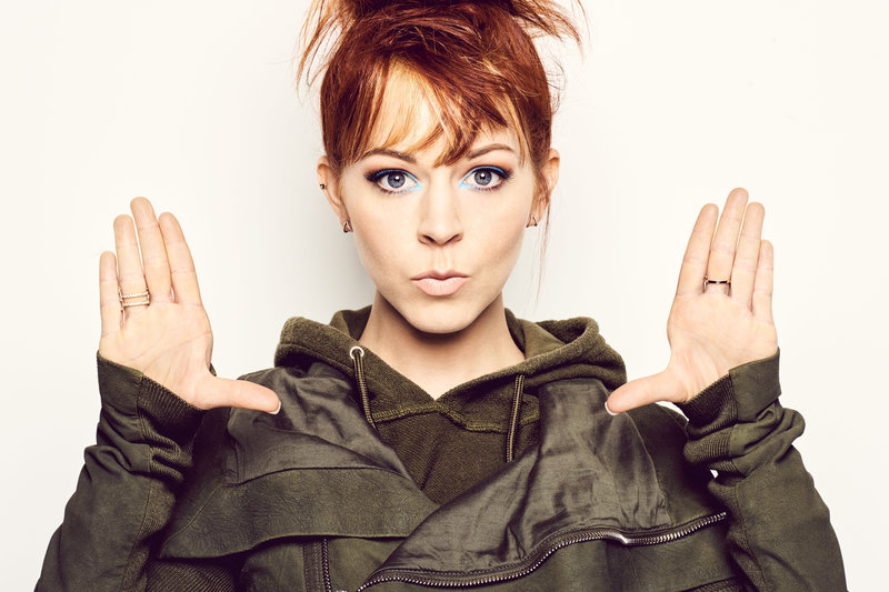 lindsey-stirling-2016.jpg