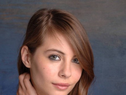 willa-holland-beach-469952494.jpg