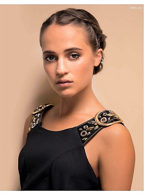 alicia_vikander_alicia_vikander_psychologies_uk_spring_2018_MEZjBHIR.sized.jpg